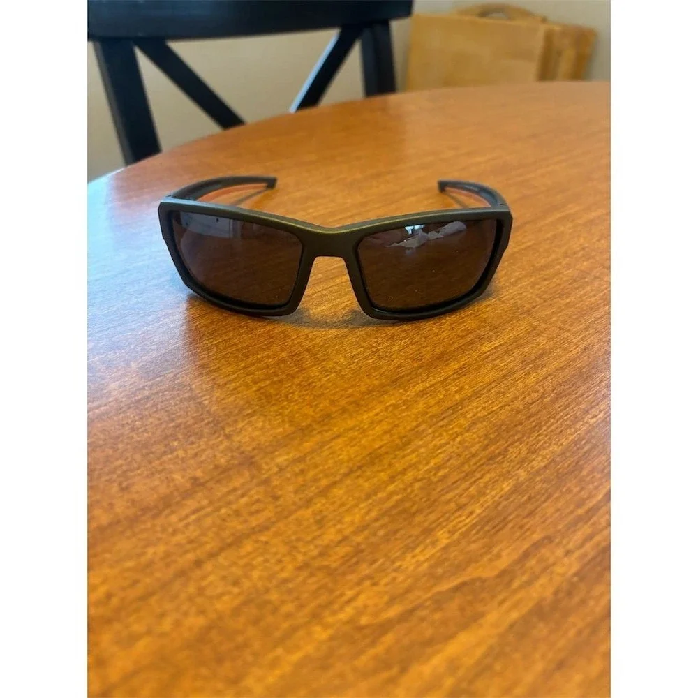 Body Glove Vapor 23 Polarized Wrap Sunglasses Unisex Black Frame‎